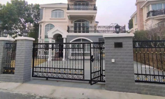 上海市松江区锦轩新墅新桥镇116栋 