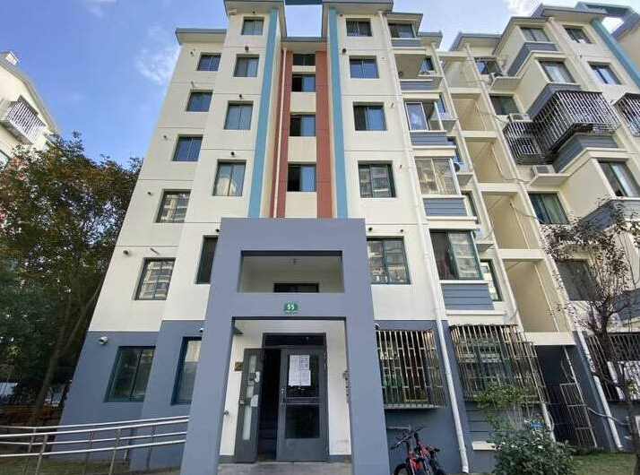 上海市浦东新区川杨紫薇苑55栋1F 