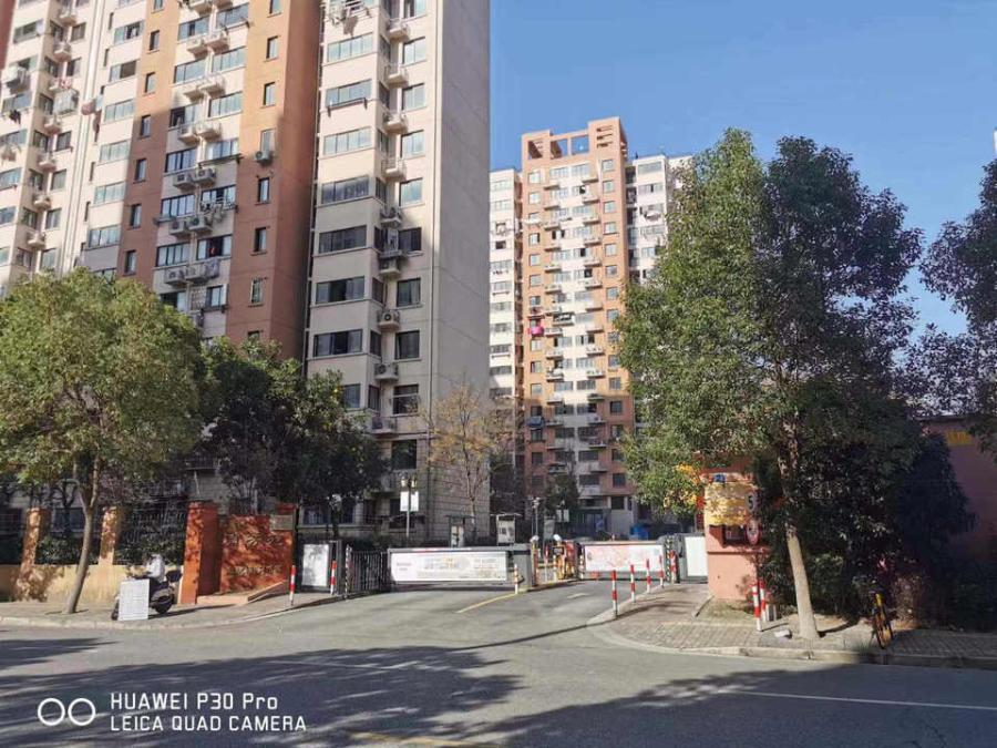 上海市闵行区永康城浦芳苑1栋4F 