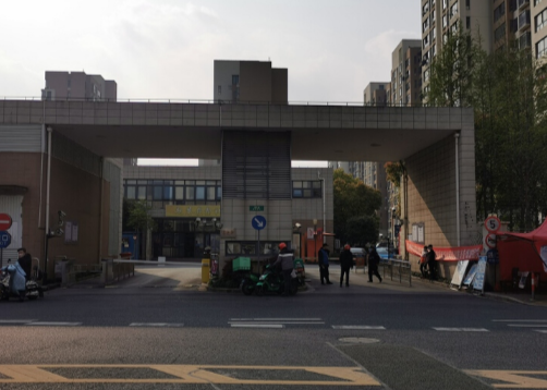 上海市青浦区崧泽华城崧文轩12栋12F 