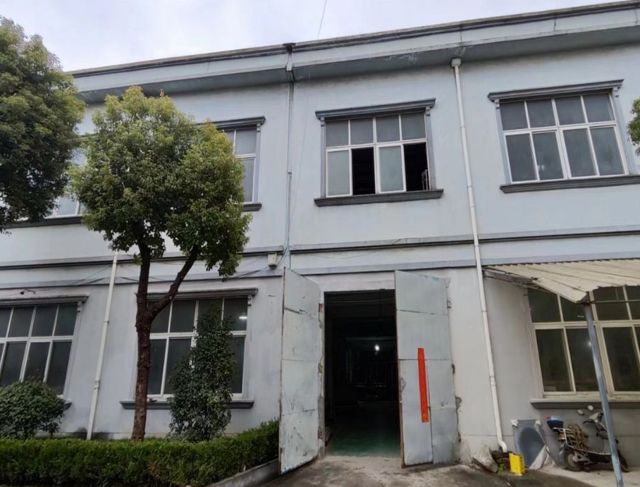 上海市松江区寅青路厂房659栋1幢、2幢 