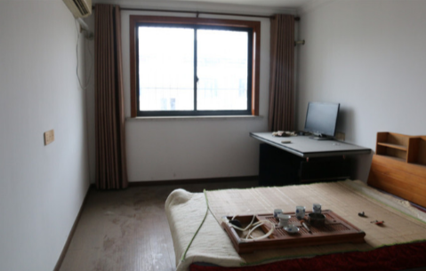 上海市奉贤区良友新村520栋5F 