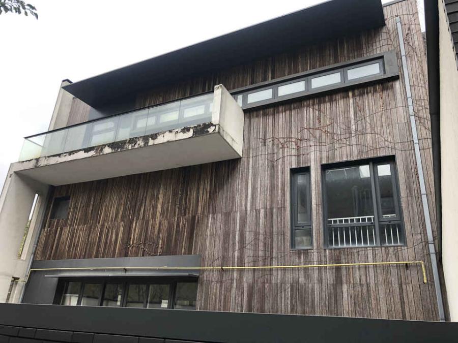 上海市浦东新区万科第五园217栋1-3F 