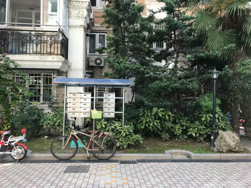 上海市静安区天鼎花园18栋5F 