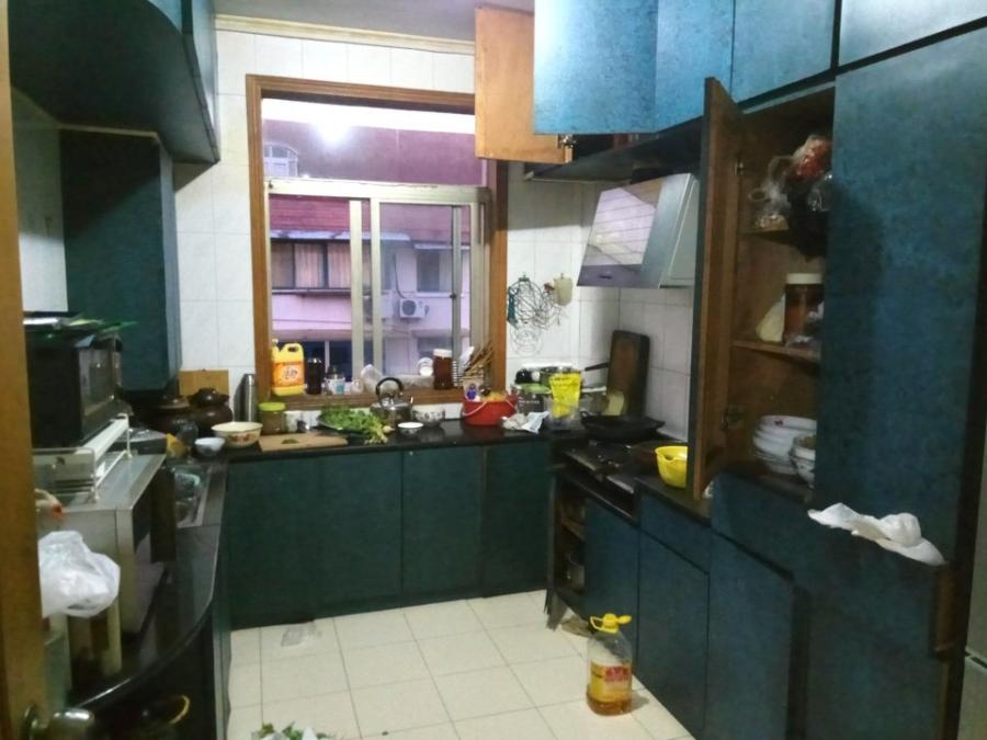 上海市杨浦区浣纱四村1栋5F 