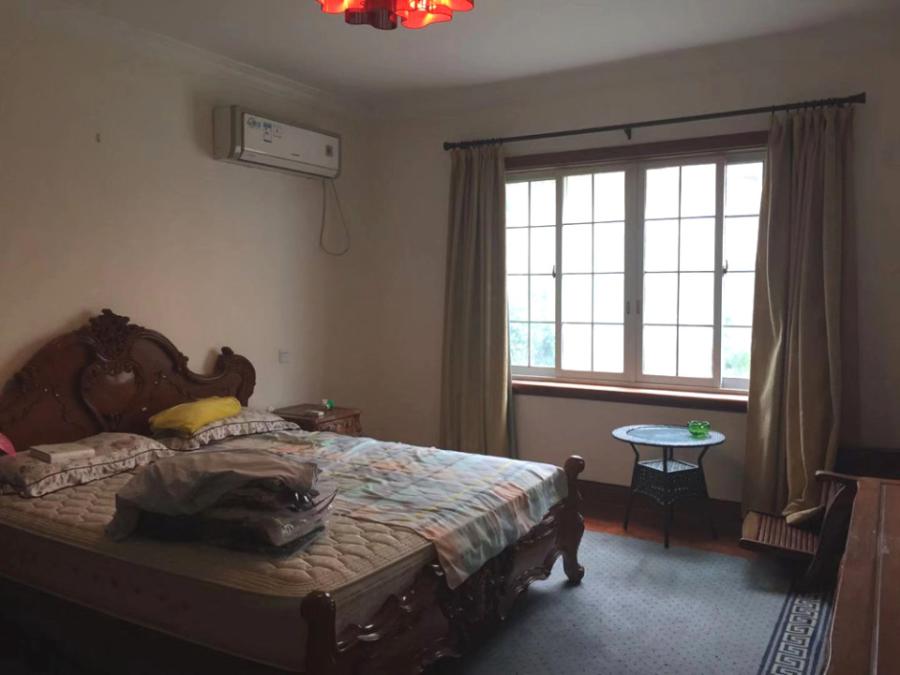 上海市浦东新区黄家宅旧式里弄55栋 