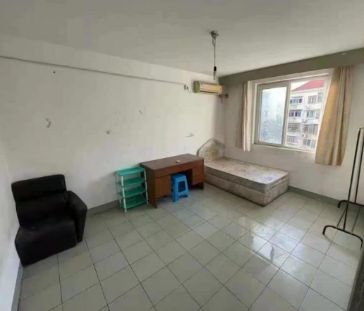 上海市浦东新区高南新村7栋5F 