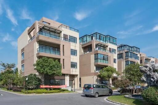 上海市嘉定区南翔企业公馆21栋全幢 