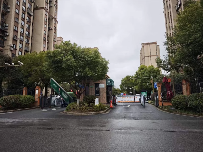 上海市松江区新凯城兰馨苑22栋7F 