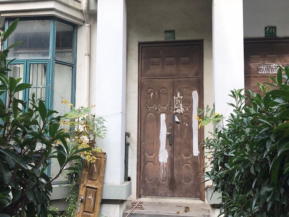 上海市松江区金港花园247栋 