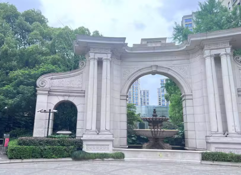 上海市普陀区中海紫御豪庭15栋17F 