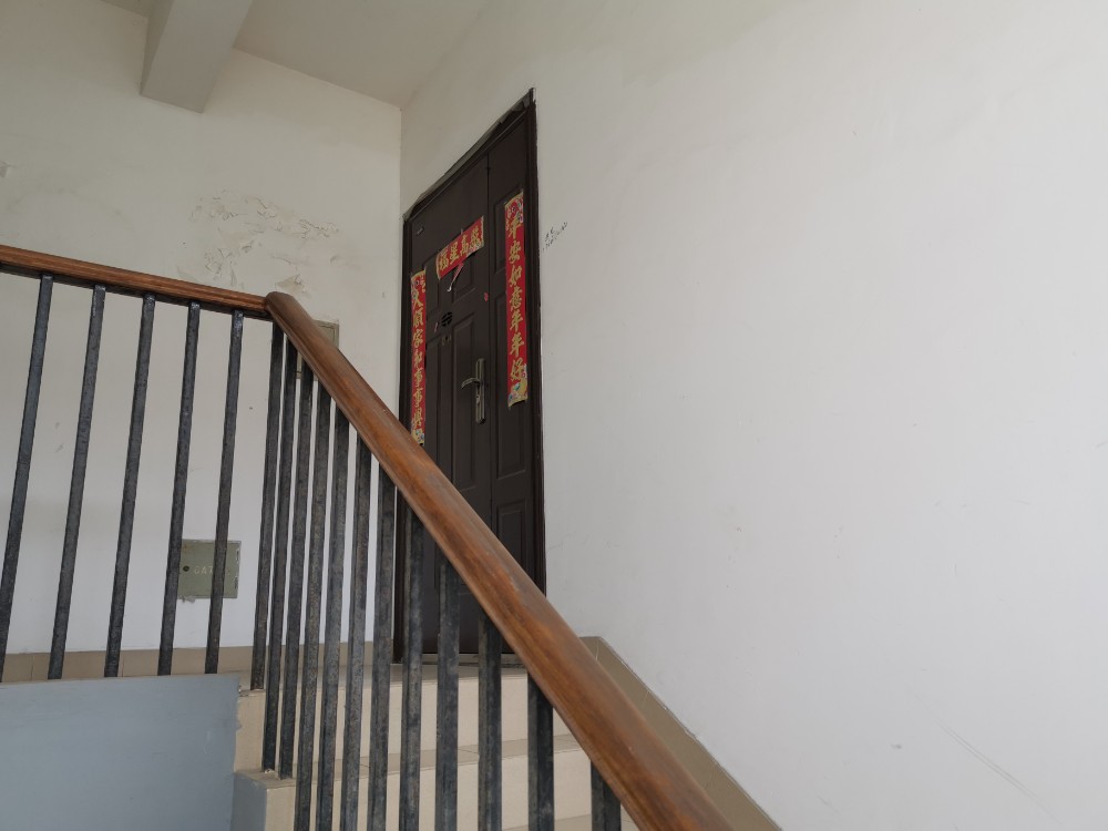 上海市青浦区三友星墅235栋3F 