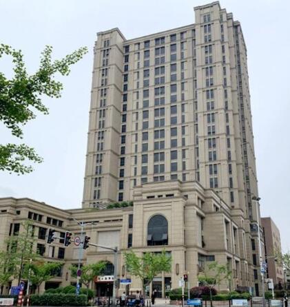 上海市奉贤区中心公馆8栋17F 