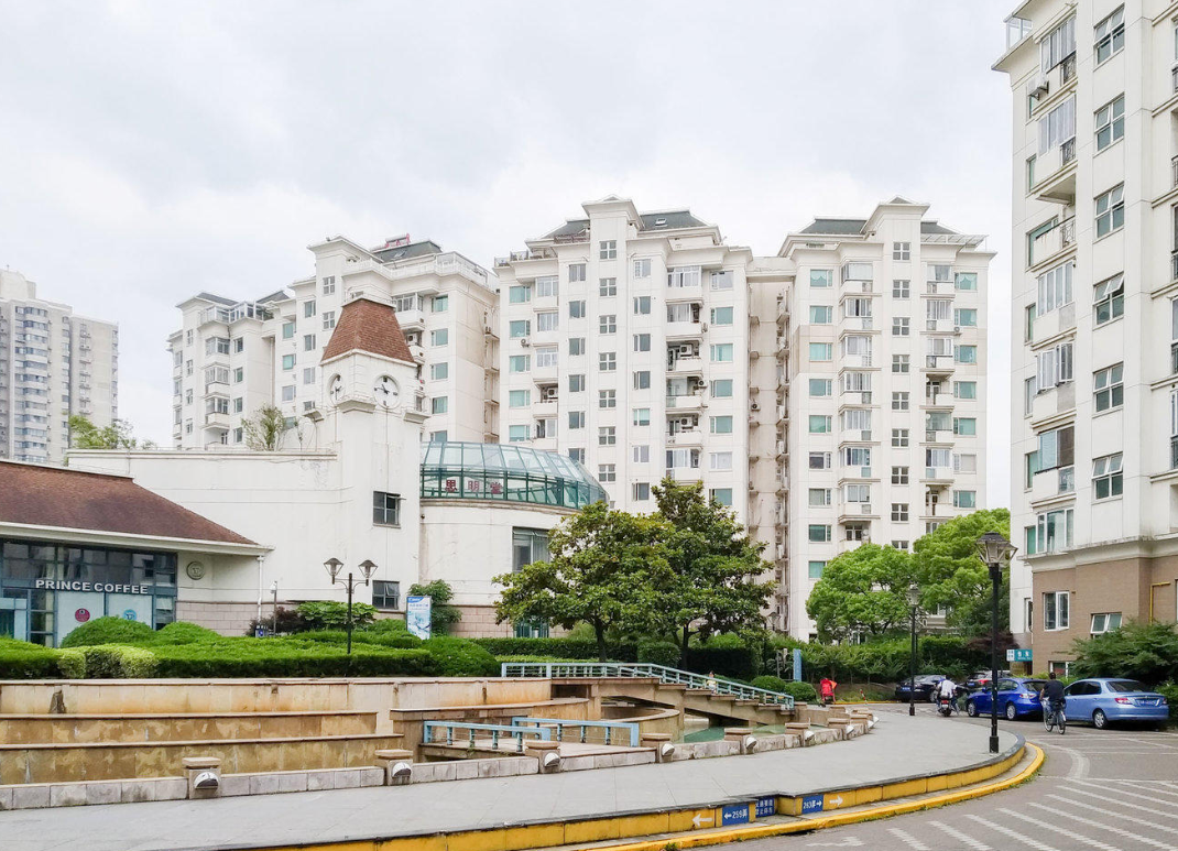 上海市浦东新区怡东花园27号101,101A、C053 