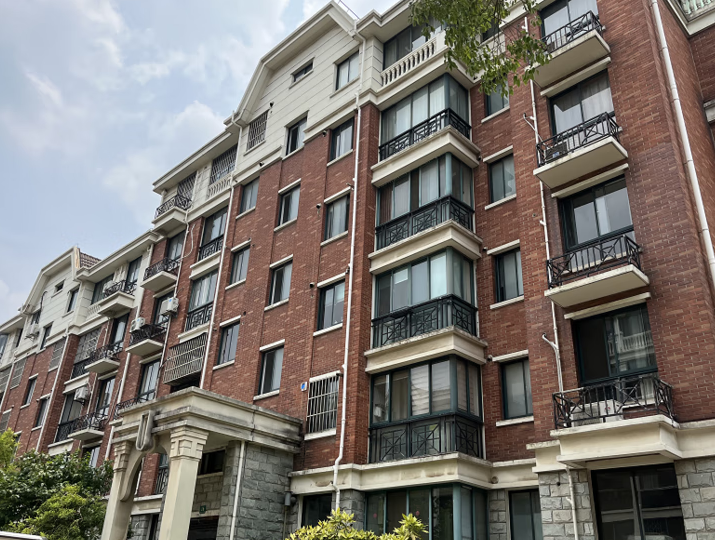 上海市嘉定区颐景园15栋3F 