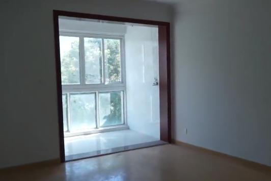 上海市奉贤区白沙恒苑18栋3F 