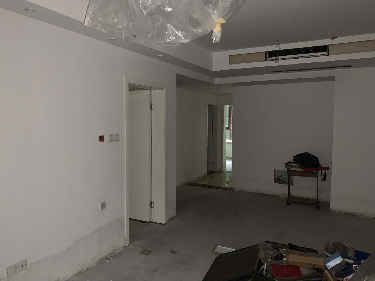 上海市普陀区恒盛鼎城圣都汇12栋1F 