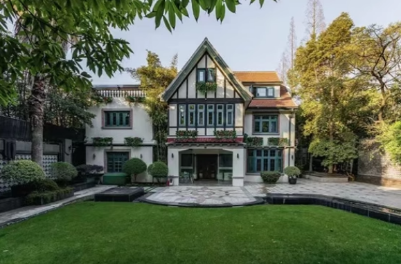 上海市长宁区新华名门30栋1幢、2幢 