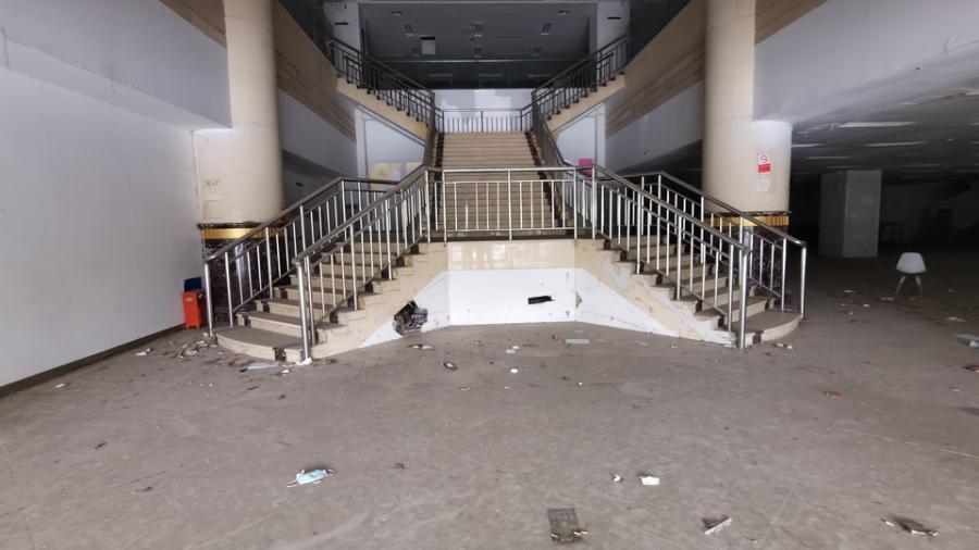 上海市闵行区生鲜超市东川路2202栋地下1F、1F-3F 