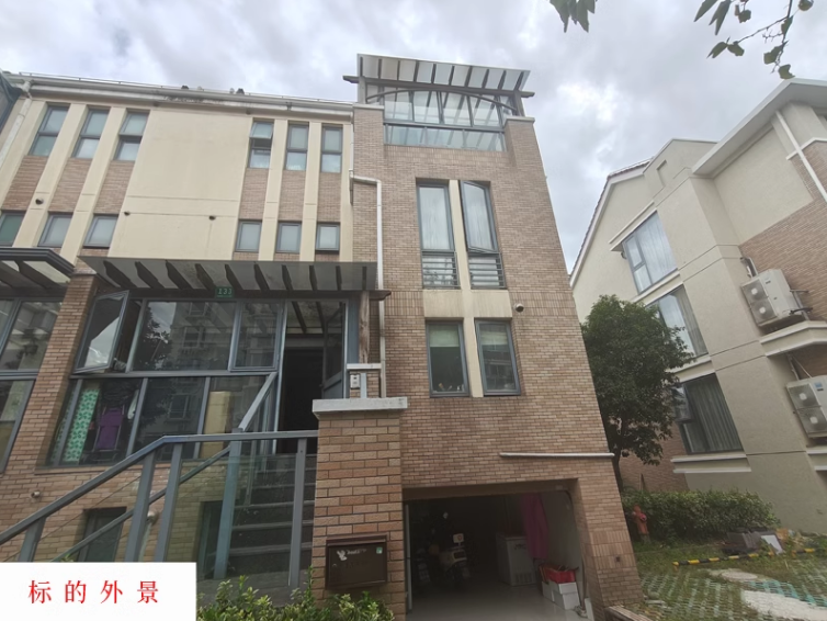 上海市浦东新区东城时代华庭惠南镇133栋 