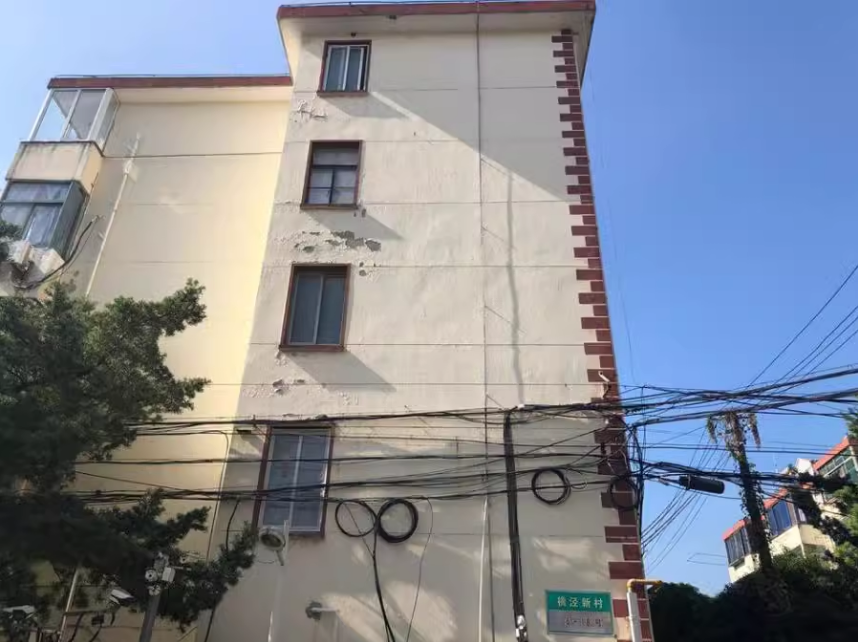 上海市奉贤区横泾新村18栋3F 