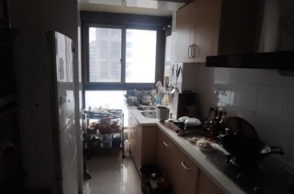 上海市浦东新区阳光花城36栋8F 