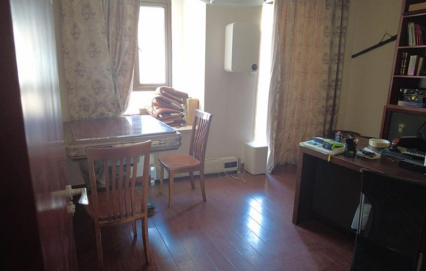 上海市松江区同润玫瑰芳苑60栋5F 