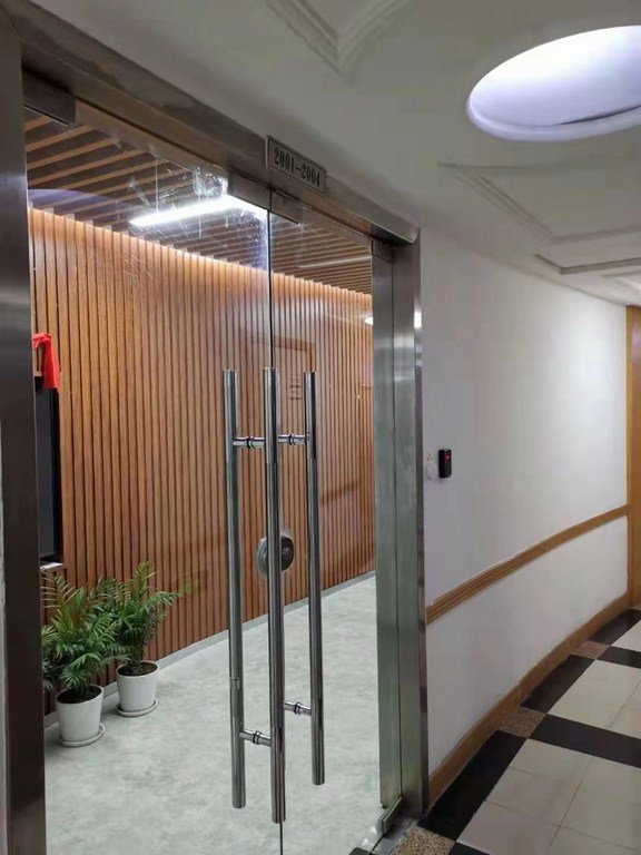 上海市普陀区丽晶阳光大厦19栋20F及车位 