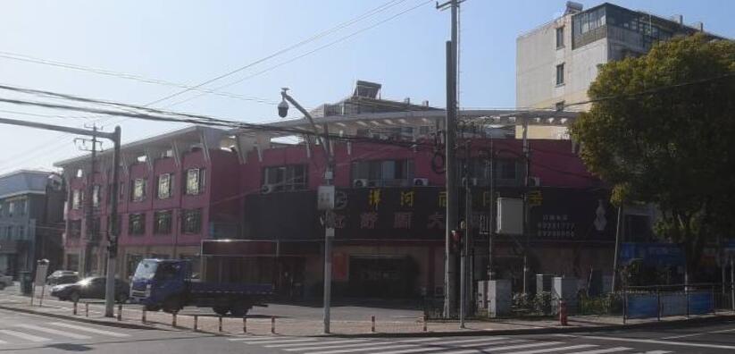 上海市青浦区红舒阁大酒店青浦镇1149栋 