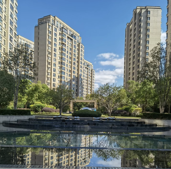 上海市静安区象屿大宁悦府9栋17F及地下1F车位 