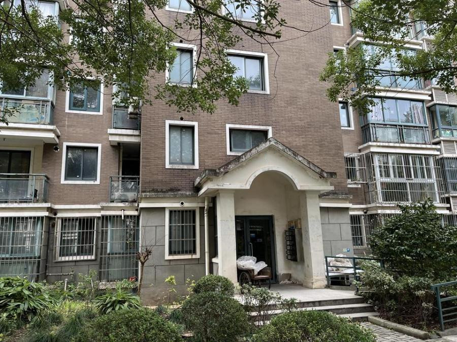 上海市宝山区美兰湖颐景园68栋5F 