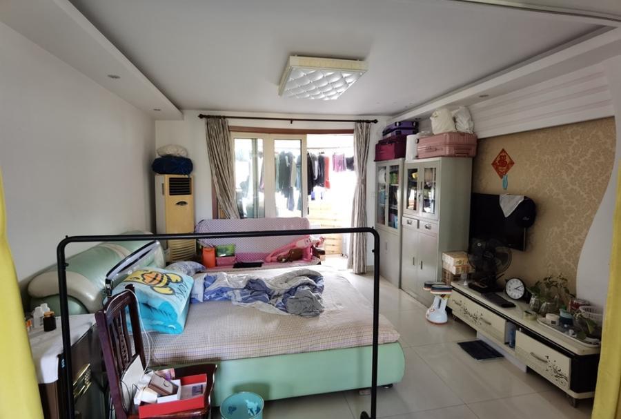 上海市嘉定区中星海兰苑66栋9F 