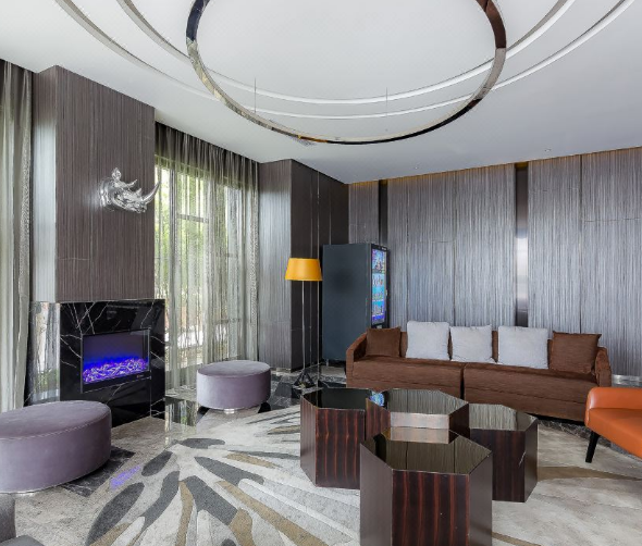 上海市浦东新区桔子水晶酒店沪南路3657弄2栋3F及81个地下1F车位 