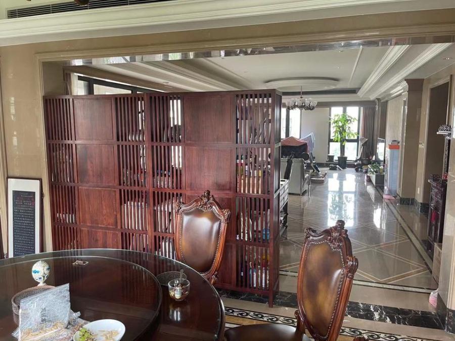 上海市浦东新区绿城玉兰花园10栋4F 