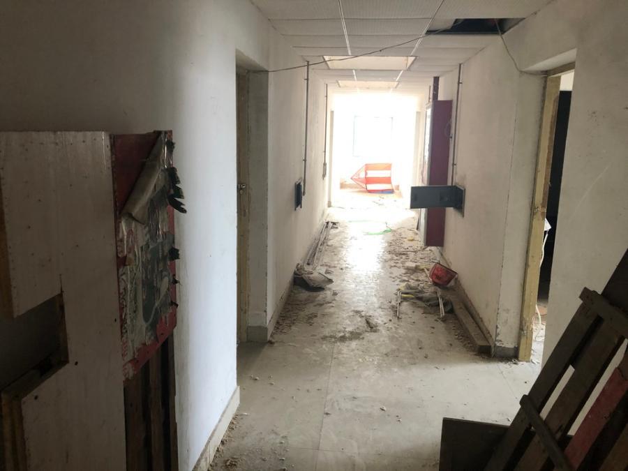 上海市金山区新枫泾步行街37栋1F 