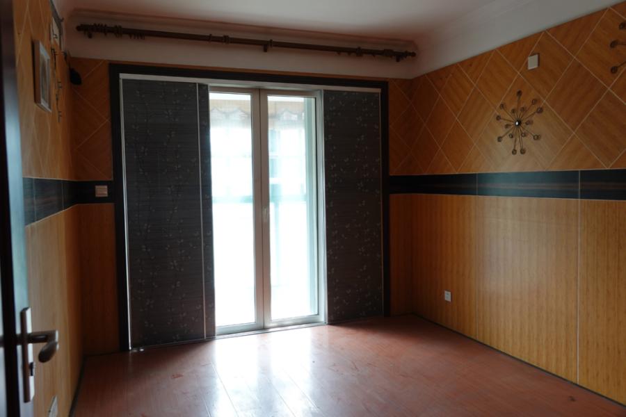 上海市闵行区万科城市花园1栋3F 