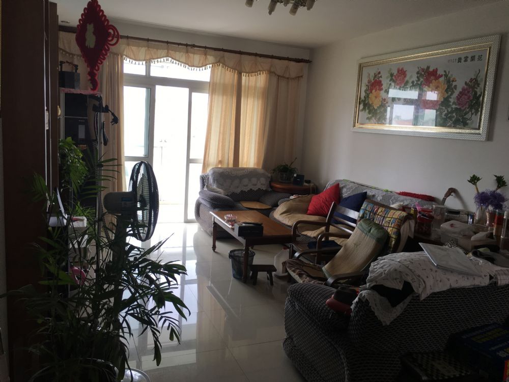 上海市浦东新区东港花苑三村二期28栋6F 