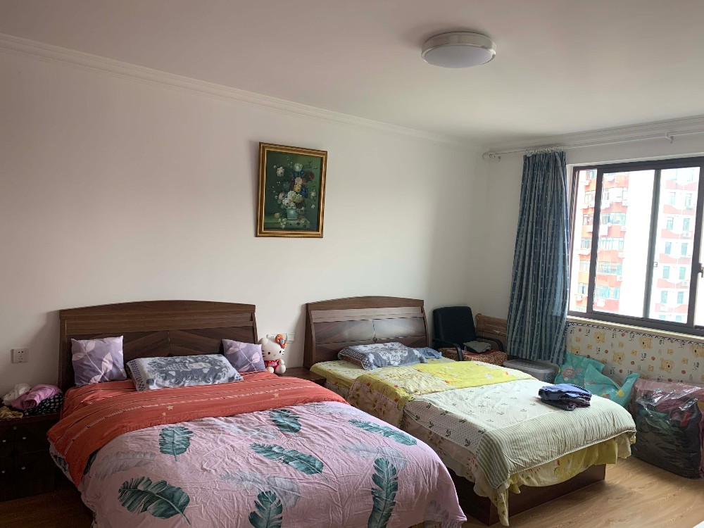 上海市虹口区景泰大楼628栋16F 