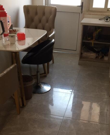 上海市浦东新区上海浦东国际汽配物流城300栋4F 