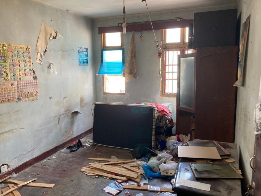 上海市杨浦区鞍山四村112栋4F 