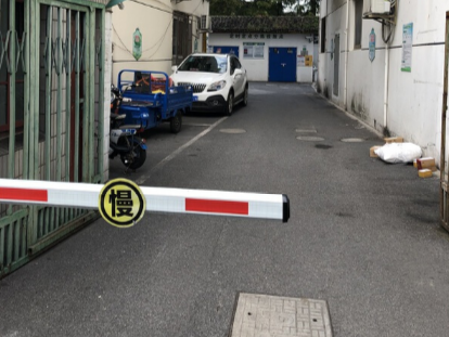 上海市嘉定区民主街5号小区5栋7F 