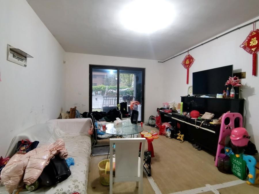 上海市金山区正荣御首府110栋1F 