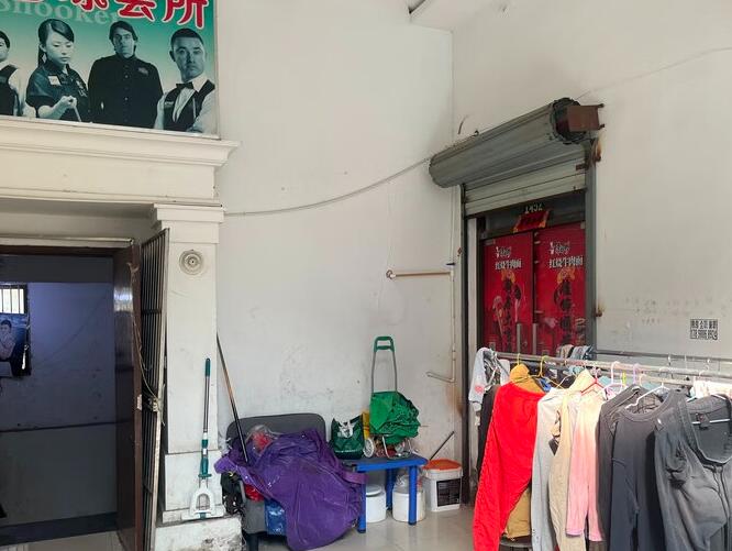 上海市浦东新区亲水湾生活广场1452栋1F、1442栋地下1F车位 