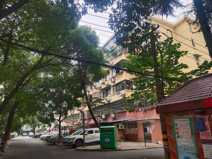 上海市静安区幸福新苑3栋5F 