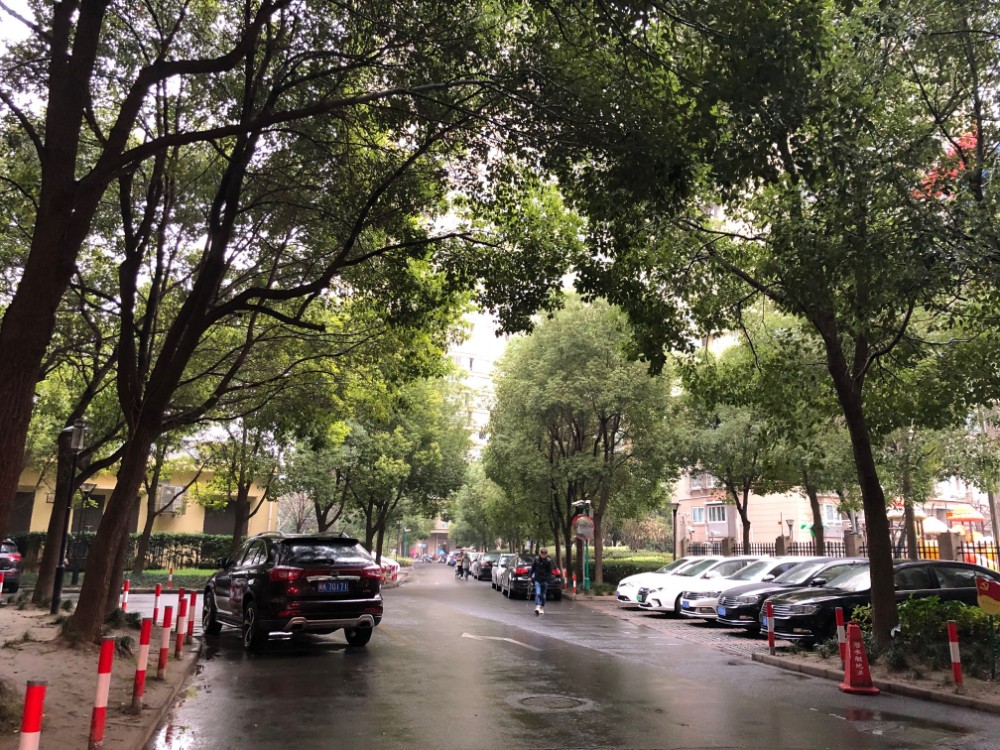 上海市静安区和源名城一期14栋28F 