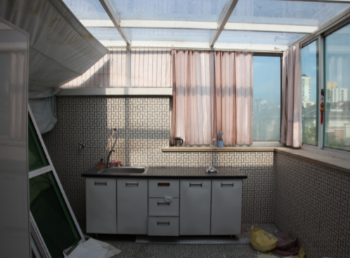 上海市奉贤区景怡佳苑41栋1-3F 