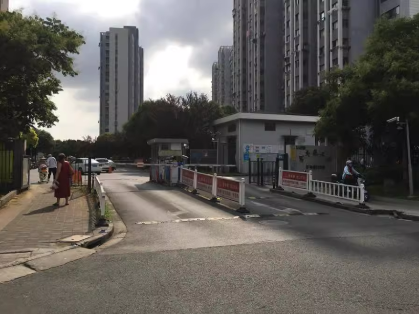 上海市宝山区美罗家园金丰苑-2期5栋1F 