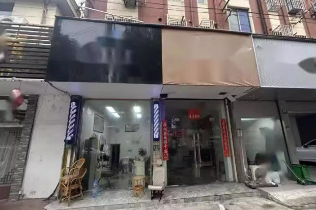 上海市松江区蓝欣时尚公寓社区商铺133、135栋 