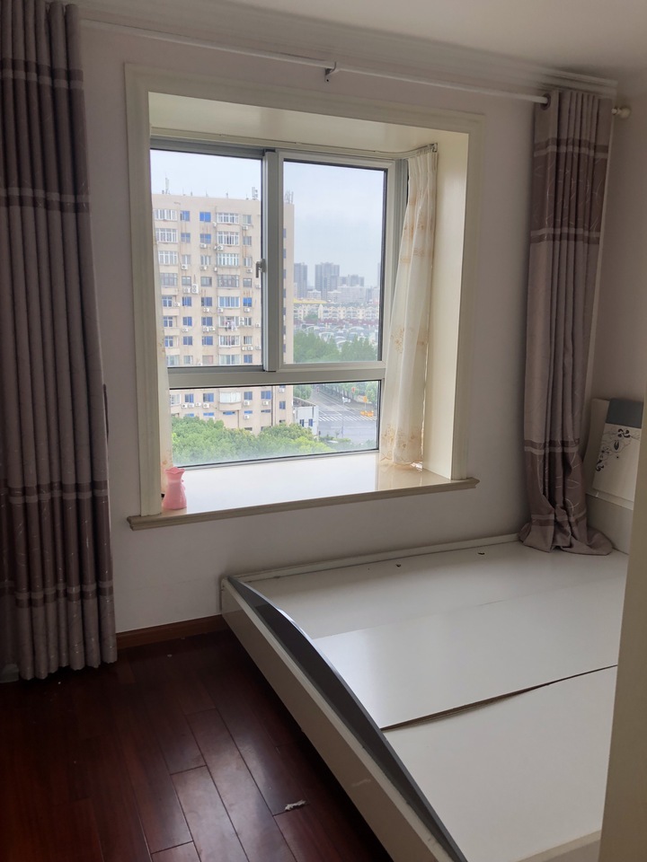 上海市浦东新区华虹东方苑2栋11F 