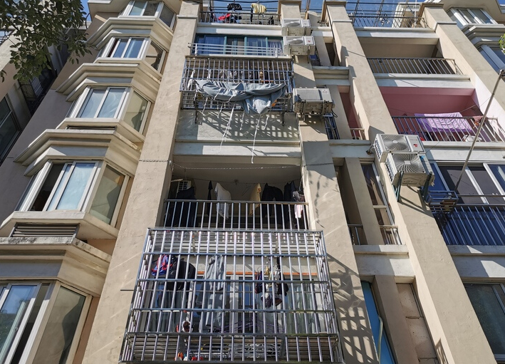 上海市松江区明中苑15栋3F 